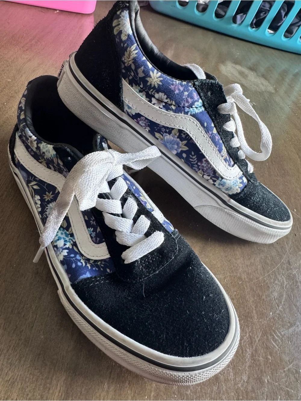Vans Ward Moody Floral Black/Purple Girl's Low Skate Shoes - Size 3